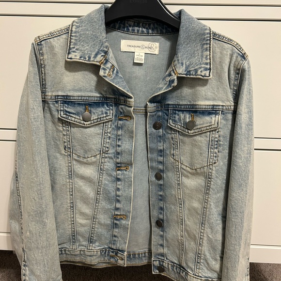 Treasure & Bond Kids Denim Jacket with Yellow and Black Smiley - Picture 2 of 7